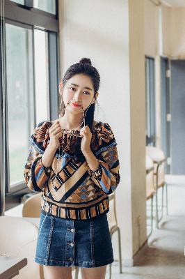 乖乖挨揍的少女们BY西伯利亚